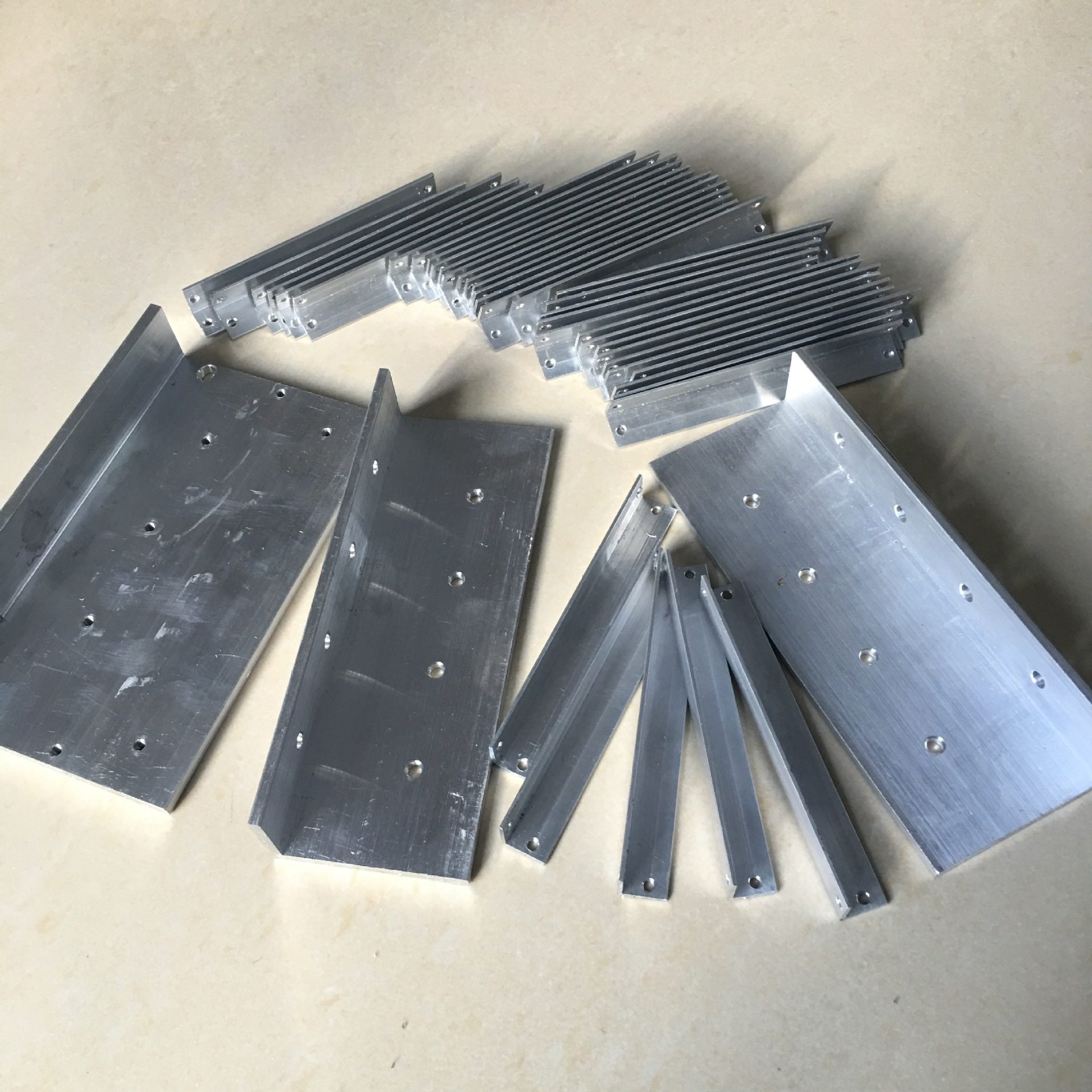 ANOSLU GROUP LIMITED